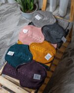 شال کلاه توخز گوشدار برفی